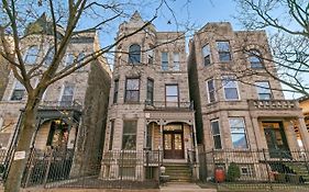 3Br Perfect Getaway Chicago Apartment - Newport 2